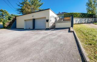 3 Bedroom Nice Home In Vurnovec - 2