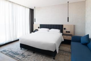 Park Inn by Radisson Hotel & Apartments Kuwait - 8