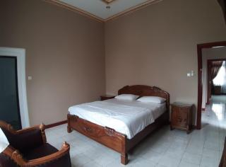 Villa puncak bogor di kota bunga 4 kamar ada kolam - 7