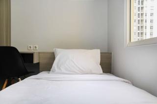 Spacious and Good 2BR at Springlake Summarecon Bekasi Apartment By Travelio - 1