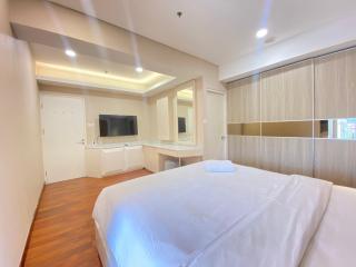 Luxurious 2BR Apartment at Parahyangan Residence By Travelio - Bandung - 2