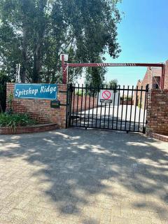 Cozy secure apartment - Bloemfontein - 8