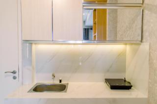 Comfort and Serene 2BR Apartment at Urban Heights Residence By Travelio - Tangerang - 7