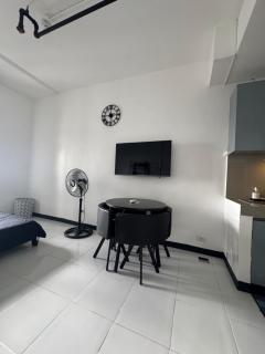 Victoria Sports Tower - 1