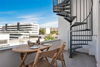 Modern Penthouse - near Beach & Oldtown - 1
