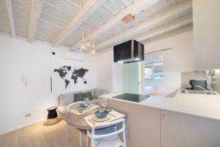 MODERN APARTMENT CITY CENTER 5 MINUTES FROM CITTA' ALTA and TRAIN STATION - Bergamo - 0