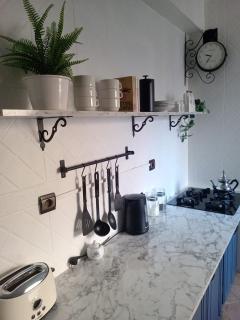 Large 2 Bedrooms Renovated Apt in Tanger Center with Terrace with 10 DAYS MINIMUM - Tangeri - 5