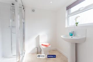 Weekly & Monthly Deals Available, Business & Leisure, 2 Bedroom Apartments, Oxford, Near John Radcliffe Hospital - Oxford - 3