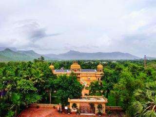 Aayush Resort - Kālundri - 8