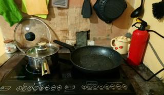 Apartment with all the basic amenities - 5