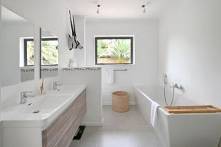 Luxurious Camps Bay Escape Pool, Garden & Spectacular Views - Città del Capo - 4