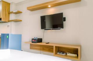 Comfy Studio at Amazana Serpong Apartment By Travelio - 3