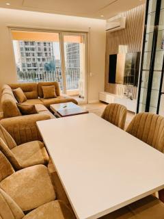 Two bedroom luxury apartment - - 6