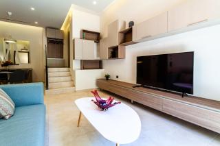 Kalamata Gem Retreats Hidden In the City Center - 4