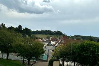 Grand 3 étoiles, accès vélo et randonnées proche Besançon - - 4