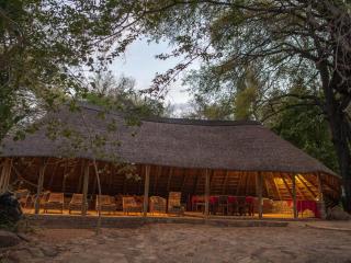 Kunene River Lodge - 5