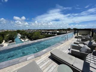 AWA Premier Resort-Style Two-Bedroom Escape - 4