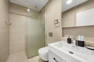 Unique 1 BHK Near To Metro - Dubai - 1