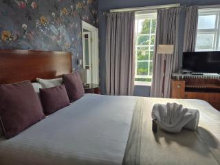 The Great Western Hotel - 1