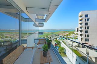 Studio Apartment with Beautiful View - Abu Dhabi - 0