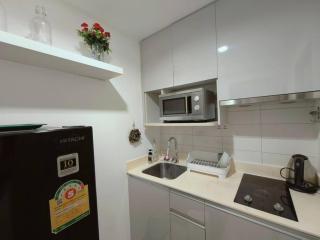 Close to onnut bts condo - 2