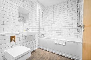 City Centre Apartment - Two Bedroom - Secure Parking - 107H - Birmingham - 5