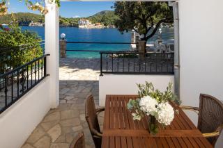 Apartmani Nikola - Zastražišće - 9