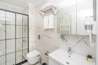 Guest Suites - 2