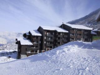 Appartement spacieux 2 pièces, 4 pers, skis aux pieds, balcon ouest, proche commerces et remontées - FR-1-356-295 - 6