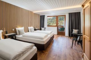 Hotel Standlhof Zillertal - Uderns - 2