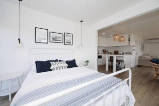 Beach Flat - across the road from the beach - 1