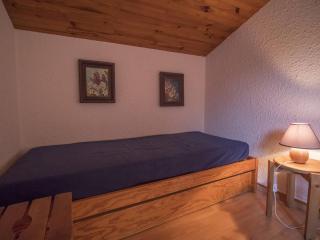 Appartement spacieux 2 pièces, 4 pers, skis aux pieds, balcon ouest, proche commerces et remontées - FR-1-356-295 - 7