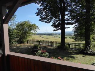 Renoviertes Ferienhaus in Lauba mit Grill, Terrasse und Garten - Lawalde - 4
