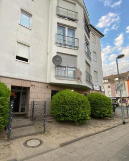 SUNSET Apartment, FREE Parking & Balcony in Essen - - 4