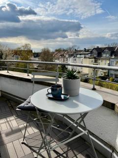 SUNSET Apartment, FREE Parking & Balcony in Essen - - 7