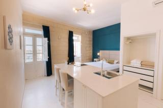 Palazzo Stella Sea View by Vallettastay - 4