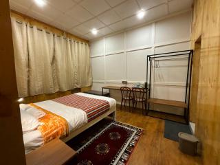 Himland House - Bomdila - 9