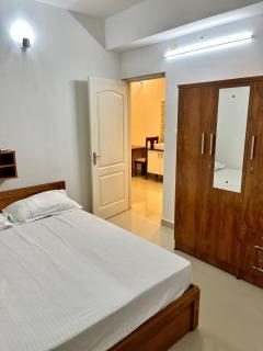 Ample Homes Premium 2 BHK Apartment- Near to AIMS - Edappally - 3
