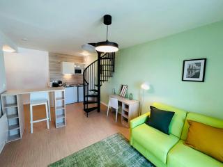 We Live In R - Duplex 504 - Reims - 9