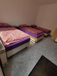 Lucky Hostel - Luckenwalde - 3