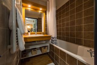 Apartment for 4 - 6 people in Albiez-Montrond - 8