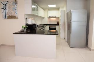 Spacious 3-Bedroom with Stunning Views in Dubai Marina - Dubai - 6