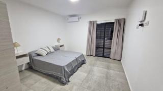 Moderno departamento a estrenar cerca de UNER y del Centro de Convenciones - 2
