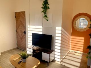 Centrally Located Art-Deco Apartment in Santurce with parking Apt 3 - 8
