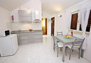 House Ivi - Supetar - 8