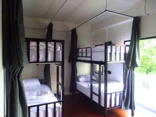 The Connection Hostel - 8