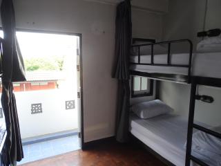 The Connection Hostel - Chiang Mai - 1