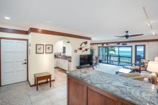 Oceanfront Escape with Lush Garden Access at Lae Nani 122 - Kapaa - 8