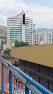Flat com varanda, quarto de Morador Hotel 1112 - Nova Iguaçu - 8