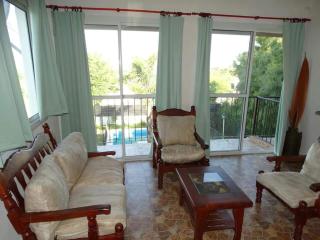 Apartamentos Enrique - Villa Parque Síquiman - 4